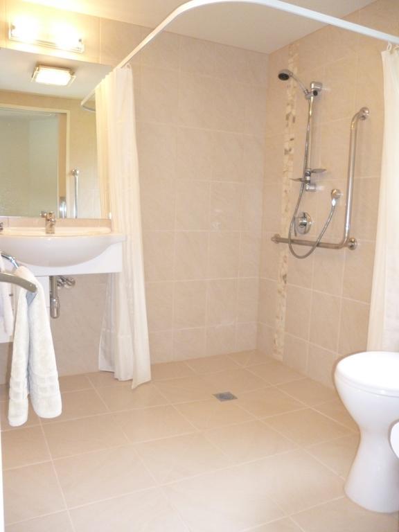 Mount Richmond Estate Motels Rai Valley Room photo